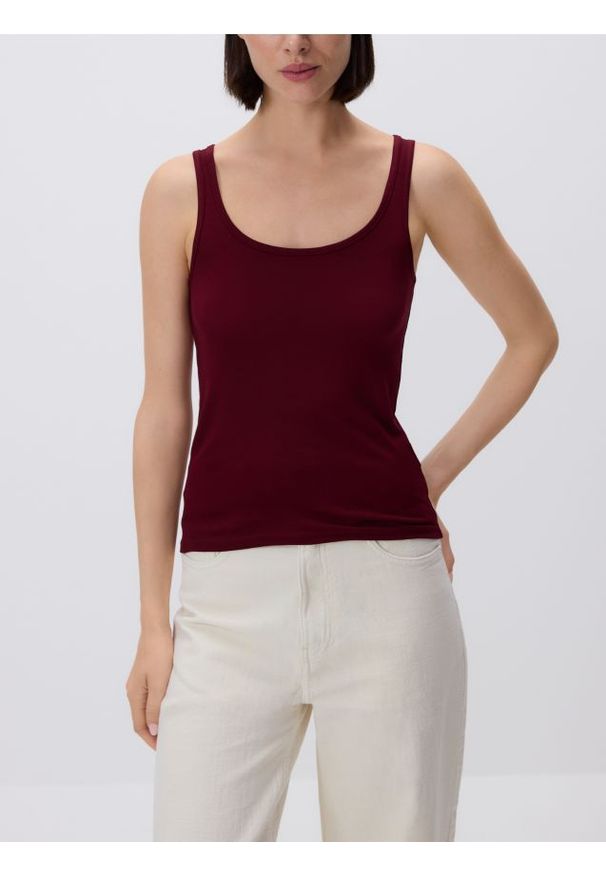 Reserved - Top z wiskozy - bordowy. Kolor: czerwony. Materiał: wiskoza