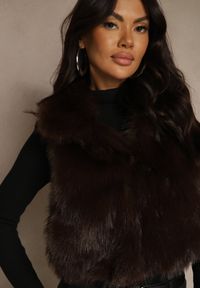 Renee - Brązowa Futerkowa Kamizelka z Kołnierzem i Kieszeniami Nenessa. Typ kołnierza: golf. Kolor: brązowy. Styl: elegancki #2