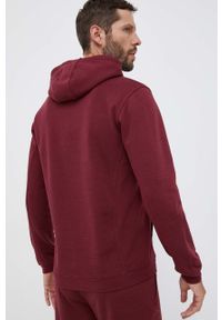 Adidas - adidas bluza męska kolor bordowy z kapturem gładka. Typ kołnierza: kaptur. Kolor: czerwony. Materiał: tkanina, włókno, dzianina, materiał. Wzór: gładki #3