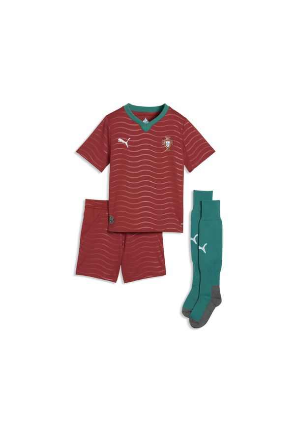Puma - Dziecięcy minizestaw domowy reprezentacji Portugalii 2026 PUMA. Okazja: do domu. Kolor: czerwony, wielokolorowy, zielony. Materiał: dresówka. Styl: sportowy