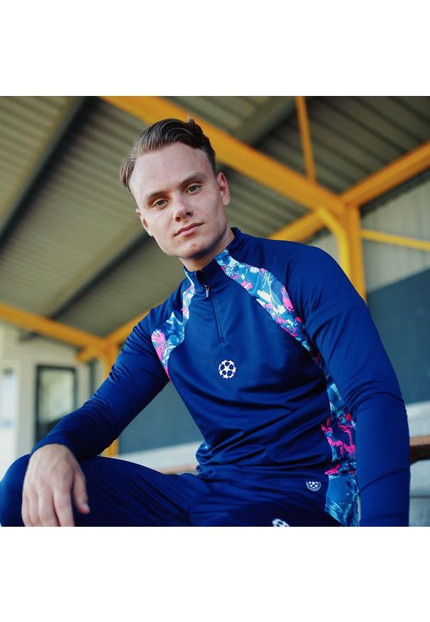 CHAMPIONS LEAGUE - Dres piłkarski dla dorosłych Champions League. Kolor: niebieski. Materiał: dresówka. Sport: piłka nożna