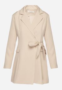 Born2be - Beżowa Kopertowa Sukienka z Imitacją Kieszeni Talriti. Kolor: beżowy. Typ sukienki: kopertowe. Styl: elegancki #4