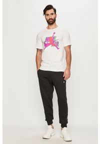 Nike Sportswear - Spodnie. Kolor: czarny. Materiał: bawełna, poliester, dzianina. Wzór: aplikacja #3