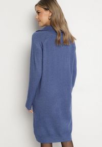 Born2be - Niebieska Sweterkowa Sukienka Pudełkowa z Bawełną i Wełną Ozdobiona Suwakiem Reimia. Okazja: na co dzień. Kolor: niebieski. Materiał: wełna, bawełna. Wzór: aplikacja. Styl: klasyczny, casual #5