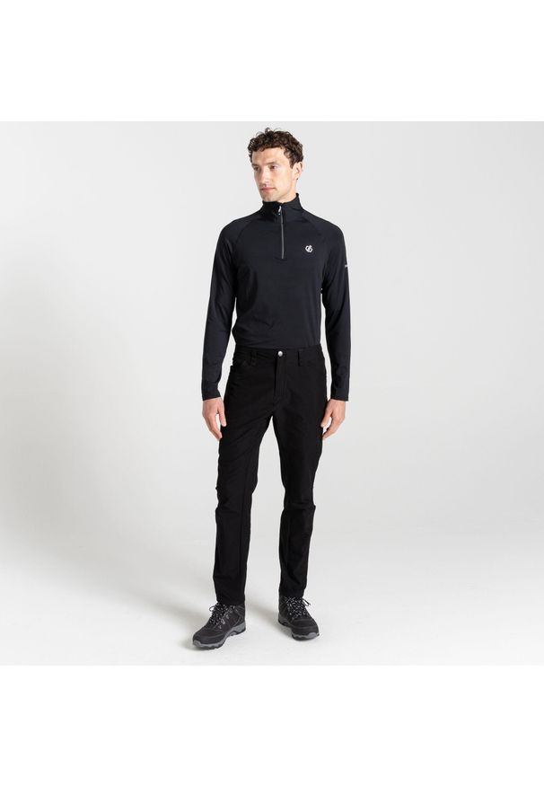 DARE 2B - Męskie spodnie trekkingowe Tuned In II. Kolor: wielokolorowy, szary, czarny, brązowy. Materiał: poliamid, elastan. Długość: długie. Sezon: lato. Sport: turystyka piesza