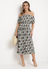 Born2be - Szaro-Beżowa Wiskozowa Sukienka Hiszpanka z Gumką w Pasie i przy Rękawkach Yilalama. Okazja: na co dzień. Typ kołnierza: dekolt hiszpanka. Kolor: szary. Materiał: wiskoza. Długość rękawa: krótki rękaw. Styl: casual #1