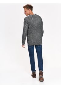 TOP SECRET - Sweter długi rękaw męski oversize we wzory. Kolor: szary. Materiał: dzianina, jeans, prążkowany. Długość rękawa: długi rękaw. Długość: długie. Sezon: zima, jesień. Styl: elegancki #5