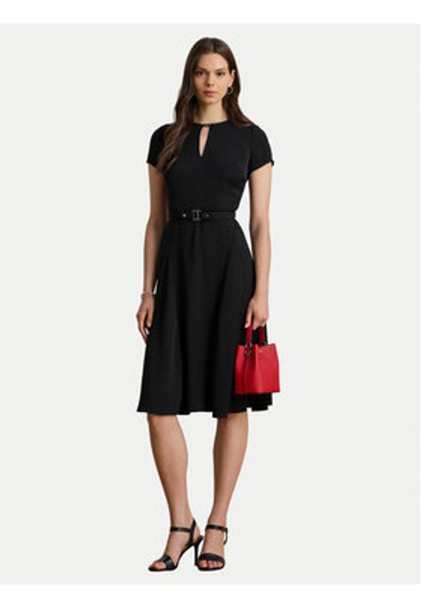 Lauren Ralph Lauren - LAUREN RALPH LAUREN Sukienka koktajlowa 200973369002 Czarny Flare Fit. Kolor: czarny. Materiał: syntetyk. Styl: wizytowy