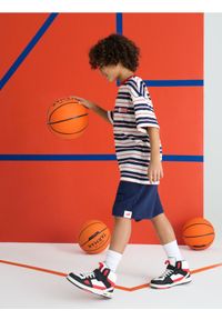 Sinsay - Koszulka w paski - kremowy. Kolor: kremowy. Wzór: paski #1