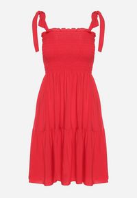 Born2be - Czerwona Bawełniana Sukienka z Elastyczną Górą i Wiązanymi Ramiączkami Tolimea. Okazja: na co dzień. Kolor: czerwony. Materiał: bawełna. Długość rękawa: na ramiączkach. Styl: klasyczny, casual, elegancki #3