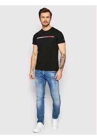 Tommy Jeans T-Shirt Essential Flag DM0DM13509 Czarny Regular Fit. Kolor: czarny. Materiał: bawełna #4