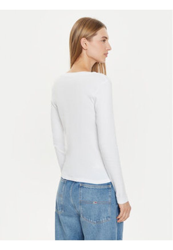 Levi's® Bluzka A9330-0001 Biały Regular Fit. Kolor: biały. Materiał: bawełna