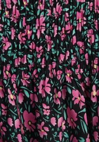 Renee - Czarno-Różowa Sukienka z Bawełny na Cienkich Ramiączkach z Gumką w Talii Tessinia. Okazja: na co dzień. Typ kołnierza: dekolt w łódkę. Kolor: czarny. Materiał: bawełna. Długość rękawa: na ramiączkach. Typ sukienki: proste. Styl: wakacyjny, casual, klasyczny, elegancki #7