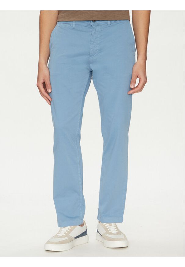 BOSS Chinosy 50534378 Błękitny Regular Fit. Kolor: niebieski. Materiał: bawełna