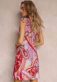Renee - Czerwona Sukienka Mini z Cienkimi Gumkami w Pasie i Ściągaczem na Ramionach Kixele. Okazja: na co dzień. Kolor: czerwony. Styl: casual. Długość: mini #4