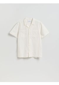 Reserved - Strukturalna koszula regular fit - biały. Kolor: biały. Materiał: bawełna, tkanina #1