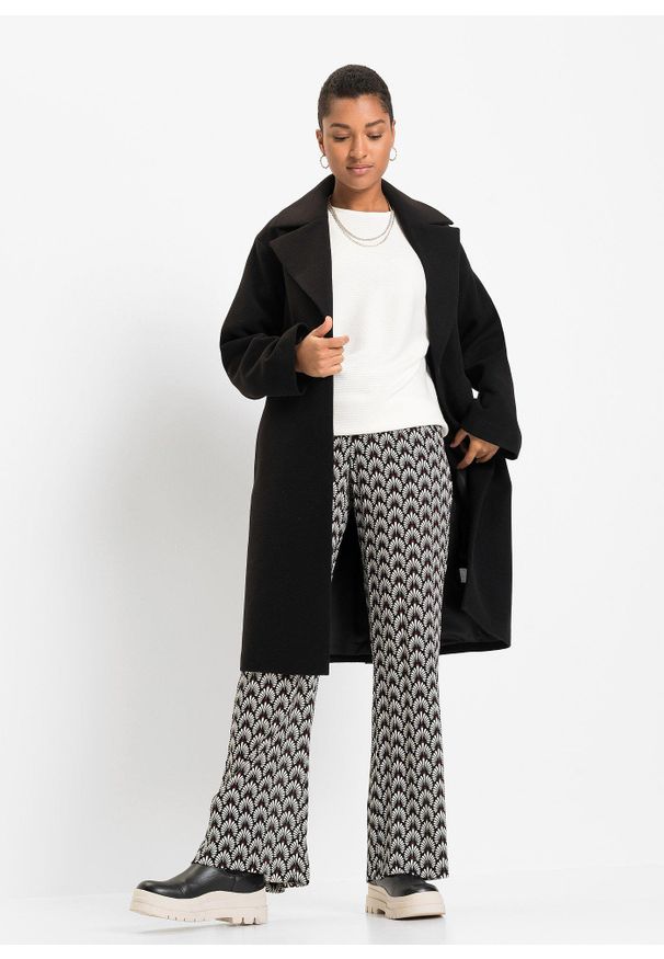 bonprix - Sweter oversize w prążek, z materiału z domieszką wiskozy. Kolor: biały. Materiał: materiał, wiskoza. Wzór: prążki