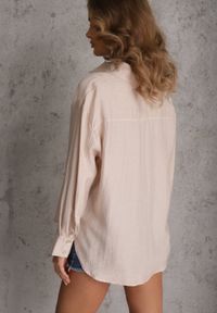 Renee - Beżowa Oversizowa Koszula z Wiskozą i Lnem z Guzikami o Różnej Wielkości Drenrya. Okazja: na co dzień. Kolor: beżowy. Materiał: wiskoza, len. Styl: casual #2