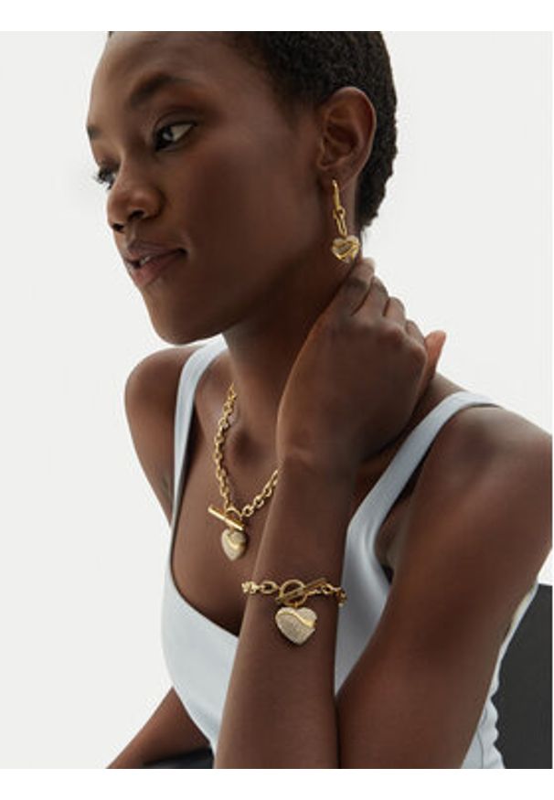 Guess Bransoletka JUBB0449 6JW Złoty. Materiał: metalowe. Kolor: złoty