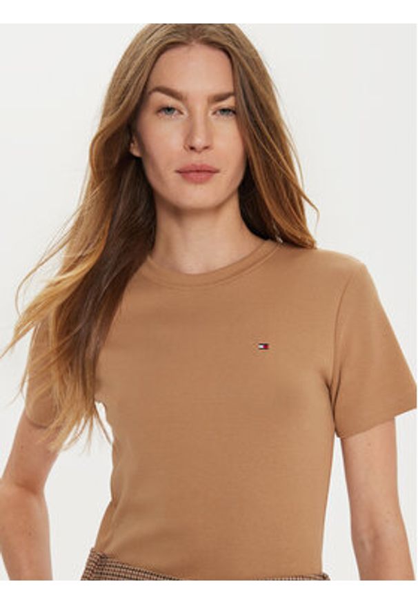 TOMMY HILFIGER - Tommy Hilfiger T-Shirt New Cody WW0WW40587 Beżowy Slim Fit. Kolor: beżowy. Materiał: bawełna
