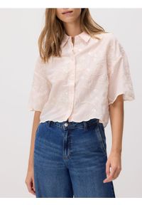 Reserved - Bawełniana koszula z haftem - pastelowy róż. Kolor: różowy. Materiał: bawełna. Wzór: haft
