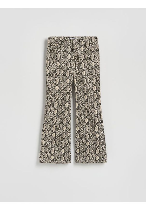 Reserved - Jeansy w zwierzęcy wzór - wielobarwny. Wzór: motyw zwierzęcy