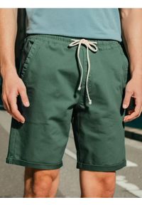 Sinsay - Szorty jeansowe - zielony. Kolor: zielony. Materiał: jeans