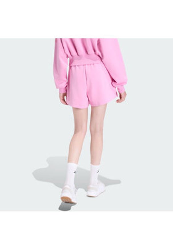 Adidas - adidas Szorty sportowe Soft Lux KA6997 Różowy Loose Fit. Kolor: różowy. Materiał: syntetyk