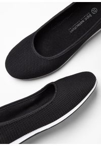 bonprix - Wygodne baleriny z elastycznego materiału. Kolor: czarny. Materiał: materiał. Styl: sportowy #2