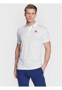 Le Coq Sportif Polo 1921778 Biały Regular Fit. Typ kołnierza: polo. Kolor: biały. Materiał: syntetyk