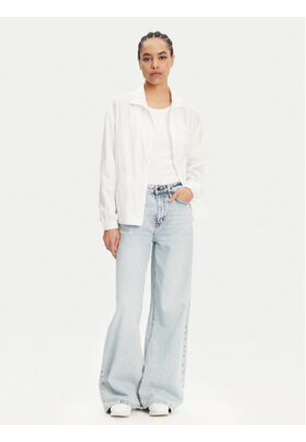Guess Kurtka przejściowa V5GL01 WH482 Biały Regular Fit. Kolor: biały. Materiał: syntetyk