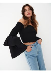 Mohito - Bawełniana bluzka z odkrytymi ramionami - Czarny. Kolor: czarny. Materiał: bawełna #2
