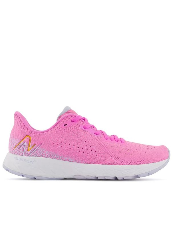 Buty New Balance Fresh Foam Tempo v2 WTMPOLL2 - różowe. Kolor: różowy. Materiał: syntetyk, materiał. Szerokość cholewki: normalna. Sport: fitness