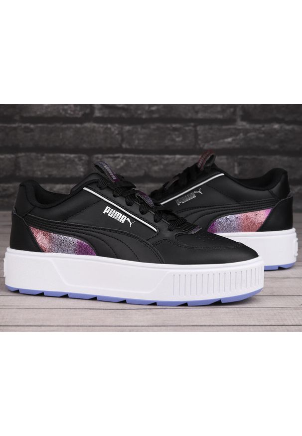Puma - Buty sportowe do chodzenia PUMA KARMEN REBELLE NIGHT OUT. Kolor: biały, czarny, wielokolorowy. Sport: turystyka piesza