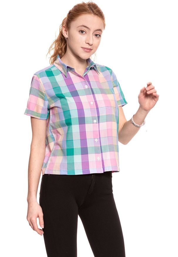 Wrangler - KOSZULA WRANGLER SS SHIRT SEA PINK W5235SHWF 112129338. Długość rękawa: krótki rękaw. Długość: krótkie