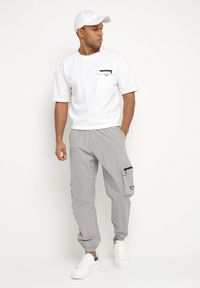 Born2be - Szare Spodnie Dresowe w Stylu Cargo z Bawełny Niniviea. Okazja: do domu, na co dzień. Kolor: szary. Materiał: bawełna, dresówka. Styl: casual #5