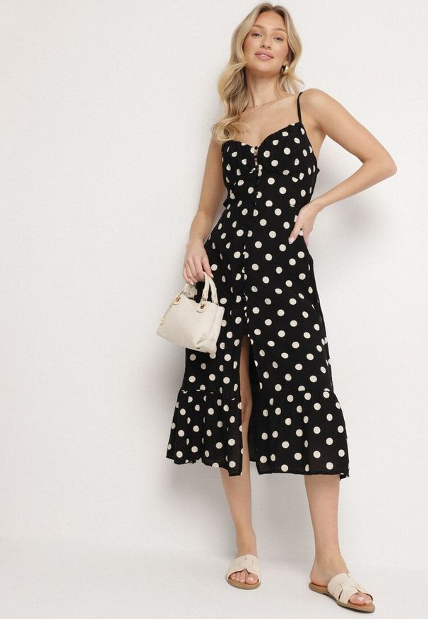 Born2be - Czarna Wiskozowa Sukienka w Kropki na Ramiączkach Zapinana na Guziki Katilane. Okazja: na co dzień. Typ kołnierza: dekolt w serek. Kolor: czarny. Materiał: wiskoza. Długość rękawa: na ramiączkach. Wzór: kropki. Sezon: wiosna, lato. Styl: elegancki, casual, klasyczny