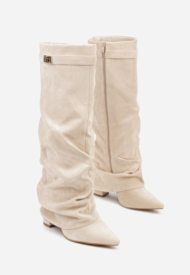 Born2be - Beżowe Kozaki na Słupku z Marszczoną Cholewką Imitującą Nogawkę Rittia. Okazja: na co dzień, do pracy, na spotkanie biznesowe. Kolor: beżowy. Materiał: jeans. Szerokość cholewki: normalna. Obcas: na słupku. Styl: casual, biznesowy, elegancki