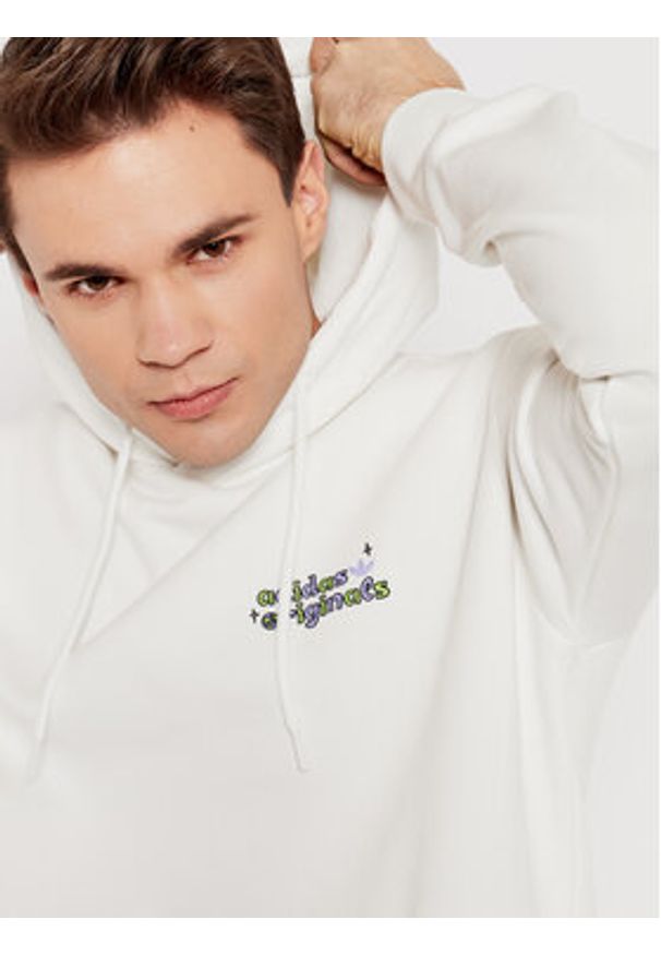 Adidas - adidas Bluza Stoked Alie HC7108 Biały Regular Fit. Kolor: biały. Materiał: bawełna