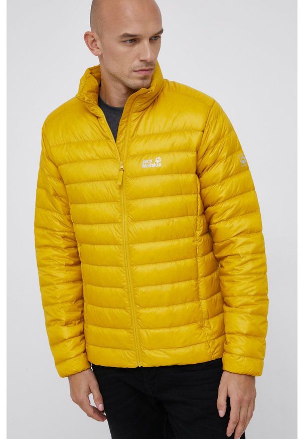Jack Wolfskin Kurtka puchowa męska kolor żółty przejściowa. Kolor: żółty. Materiał: puch