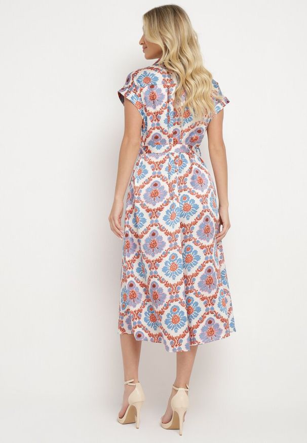 Born2be - Niebiesko-Pomarańczowa Koszulowa Boho Sukienka z Wiskozą na Guziki z Paskiem Hosofia. Kolor: niebieski. Materiał: wiskoza. Sezon: lato. Typ sukienki: koszulowe. Styl: boho