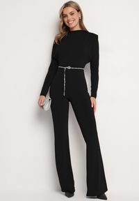 Born2be - Czarny Koktajlowy Kombinezon Ozdobiony Wycięciem na Plecach Sewiel. Kolor: czarny. Długość rękawa: długi rękaw. Długość: długie. Wzór: aplikacja. Styl: wizytowy #4