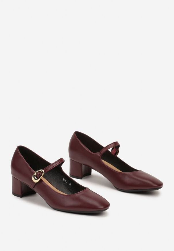 Born2be - Bordowe Eleganckie Czółenka na Słupku z Paseczkiem i Klamerką Daisly. Zapięcie: pasek. Kolor: czerwony. Obcas: na słupku. Styl: elegancki. Wysokość obcasa: średni