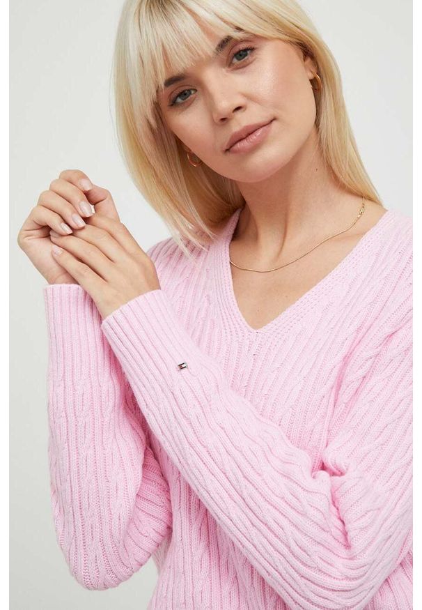 TOMMY HILFIGER - Tommy Hilfiger sweter z domieszką wełny damski kolor różowy. Kolor: różowy. Materiał: wełna