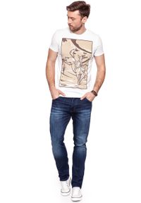 Wrangler - KOSZULKA WRANGLER WESTERN GRAPHIC TEE VINTAGE WHITE W7B94FK1Y. Wzór: nadruk. Styl: vintage #7