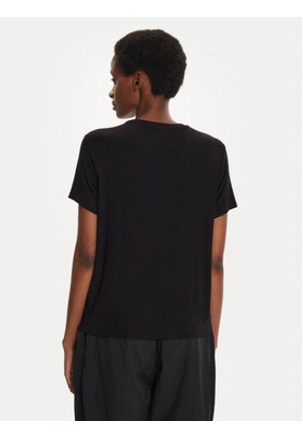 JDY T-Shirt Como 15328940 Czarny Regular Fit. Kolor: czarny. Materiał: wiskoza