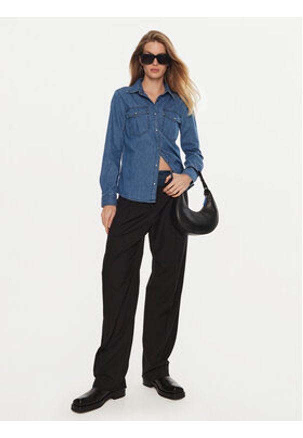 Sisley Koszula jeansowa 5FV6LQ028 Niebieski Regular Fit. Kolor: niebieski. Materiał: bawełna