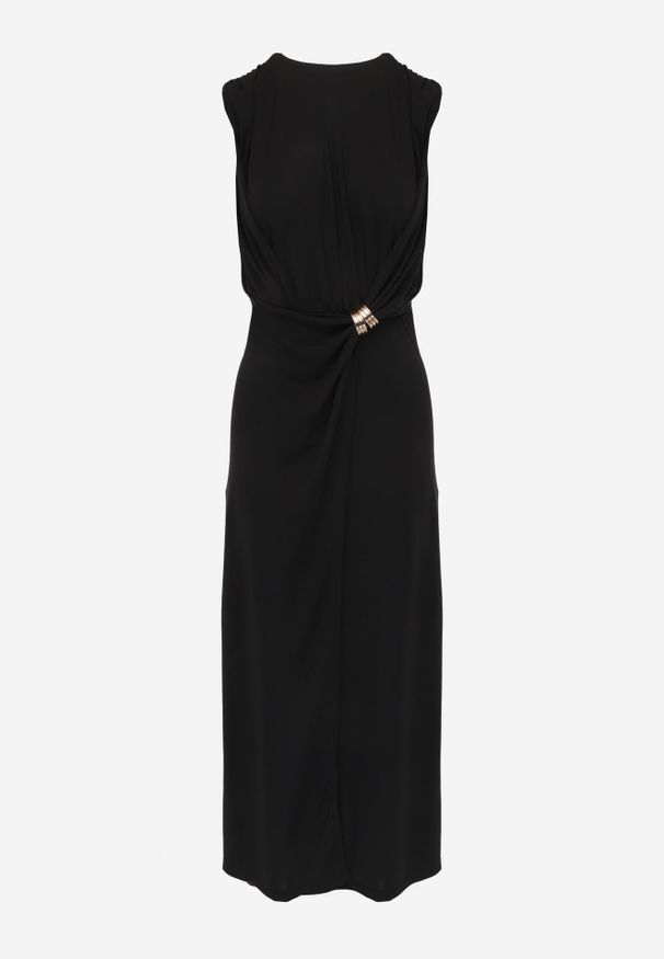 Renee - Czarna Koktajlowa Sukienka Taliowana z Marszczeniami i Metaliczną Ozdobą Zellnixi. Kolor: czarny. Wzór: aplikacja. Styl: wizytowy