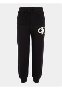 Calvin Klein Jeans Spodnie dresowe Towelling Logopack IB0IB01677 Czarny Regular Fit. Kolor: czarny. Materiał: bawełna #7