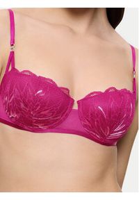 Triumph Biustonosz balkonetka Crazy Stupid Love 10222359 Różowy. Kolor: różowy. Materiał: syntetyk